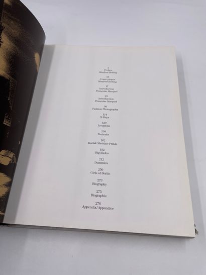null 1 Volume: "Helmut Newton Work", Curator June Newton, Essay Françoise Marquet,...