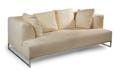 null Antonio CITTERIO (1950), 后
起居室套装，Solo款，包括一个双座沙发，一个扶手椅和一个带金属腿的布艺长椅
B&B意大利版
沙...