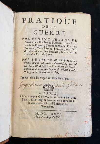 null [MILITARIA]
Discourses and military questions Paris. 1638 in-8 full calf. Practice...