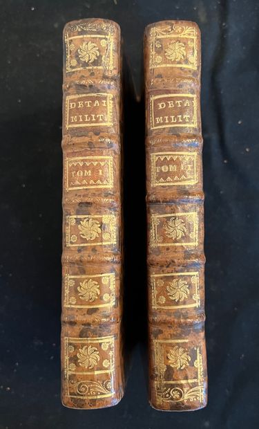 M.de CHENEVIERE Détails militaires. Paris, chez Mariette 1742. 2 volumes in-8 dos...