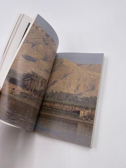 null 1 Volume : "Egypt, Along the Nile", Rolf D. Schwarz, Collection 'L'Iconothèque',...