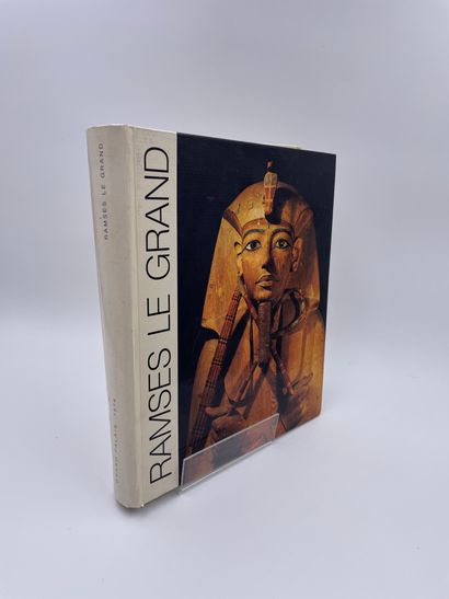 null 2 Volumes : 
- "Ramsès Le Grand", Galeries Nationales du Grand Palais, Paris,...