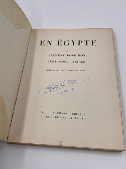 null 1卷：《埃及》，Clément Robichon, Alexandre Varille, Ed. Paul Hartmann，出版社，1937年

"在17...