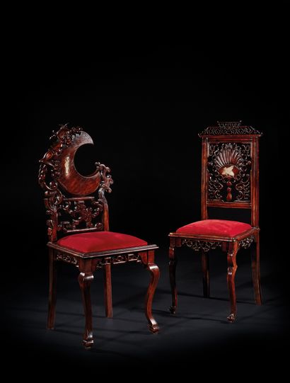 Gabriel VIARDOT, dans le goût de Two chairs in openwork wood with Chinese decoration
Height... Gazette Drouot
