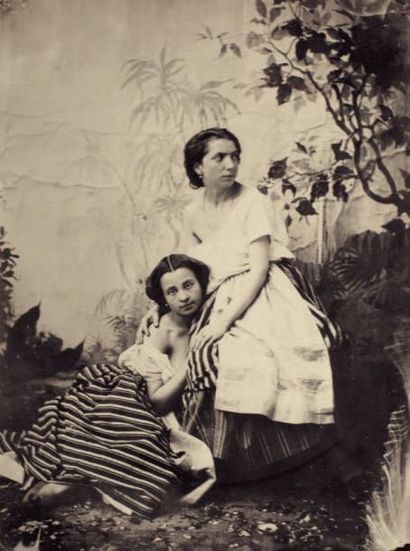 Felix-Jacques Antoine Moulin (1802-1875) Deux femmes, c. 1853 Tirage sur papier albuminé...