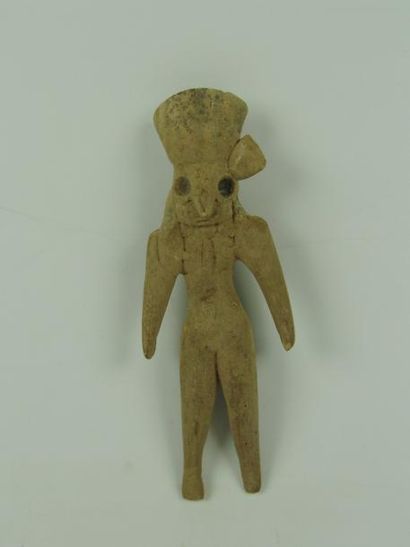 MEHRGARH (3000 av. J.C.) Idole masculine debout, au turban. En terre cuite. H: 11...