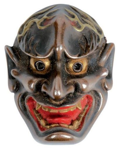 JAPON - Epoque MEIJI (1868 - 1912) Netsuke en bois laqué, masque de shikami. Non...