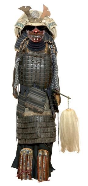 JAPON - Epoque EDO (1603 - 1868) Armure comprenant un kawari kabuto orné de crin,...