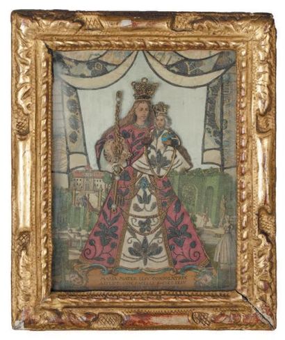 null Sur une gravure du XVIIIe siècle, Vierge en majesté «habillée» de tissus brodés...