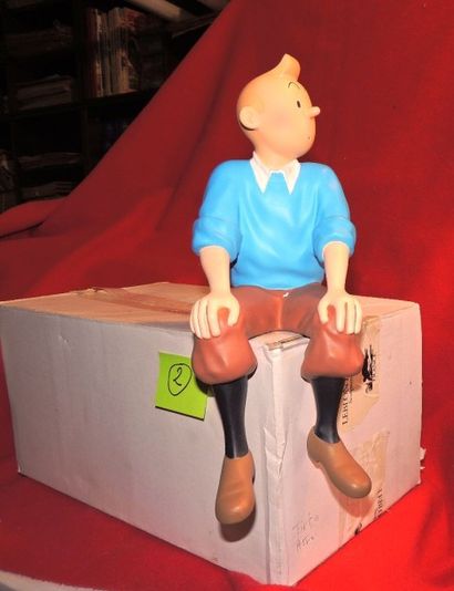Leblon Delienne réf. 45 Tintin assis. 28 cm. 1991.

avec certificat et boîte

