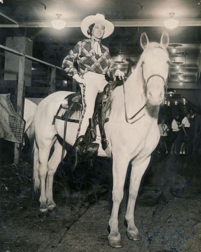 null Photo encadrée - Rodéo 1933 Lucyle ROBERTS, champion Cow-Girl "Bronk-Rider"....