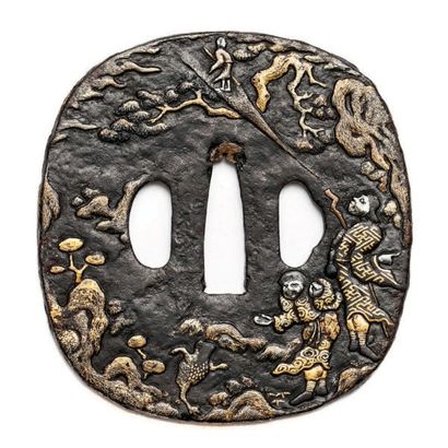 JAPON Epoque EDO (1603 - 1868) Nadegaku gata en fer à décor incrusté en hira zogan...