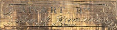 RIVART Julien-Nicolas (1802-1867) Table travailleuse galbée toutes faces en placage...