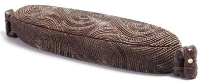 null Boite à trésor dite «Waka huia»
Maori, Nouvelle Zélande cette boite servait...