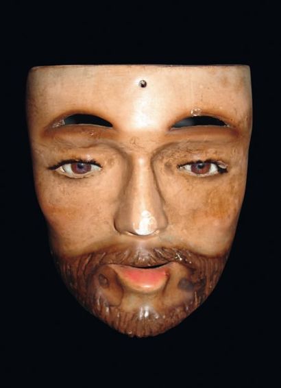 MEXIQUE Masque d'un homme barbu. En bois polychrome. XXe siècle. (Eclat au nez)....