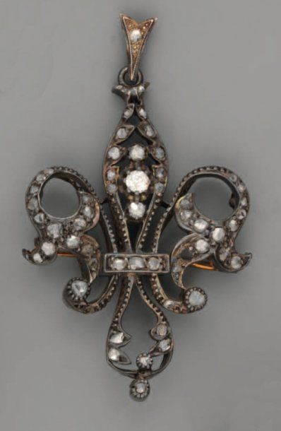 null PENDENTIF XIXe, fleur de lys, en or, argent et diamants