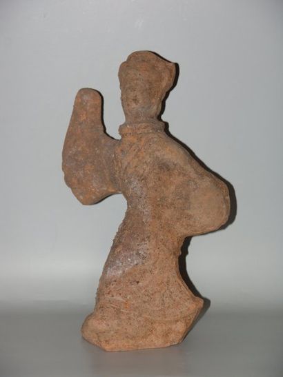 HAN (206 av. J.C. - 220 ap. J.C.) Danseuse légèrement déhanchée, jouant de sa manche...