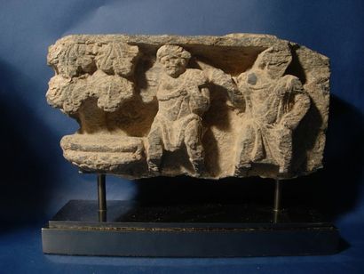 GRECO-BOUDDHIQUE DU GANDHARA (Ier - Vème siècle ap. J.C.) Bas-relief représentant...