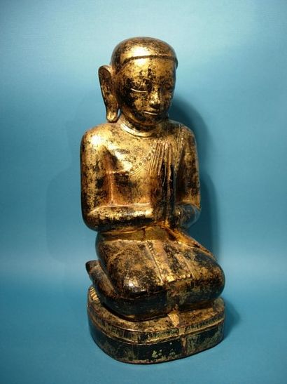 BIRMANIE - CAMBODGE - LAOS - THAILANDE Statuette représentant un moine agenouillé....