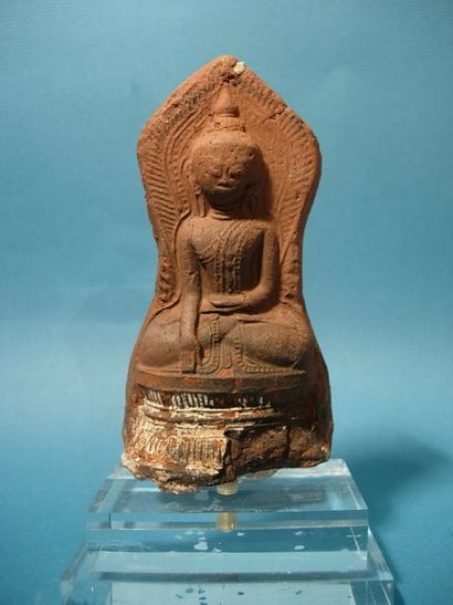 null Plaquette représentant Bouddha. En terre cuite. Birmanie, Shan, XVIIIe s. H...
