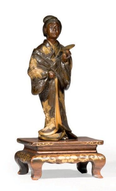 JAPON - Epoque MEIJI (1868 - 1912) 
Statuette en bronze ciselé et doré représentant...