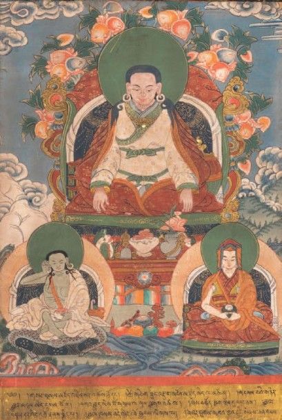 TIBET - XXe siècle 
Quatre petites tangka, détrempe sur toile, divinités assises...
