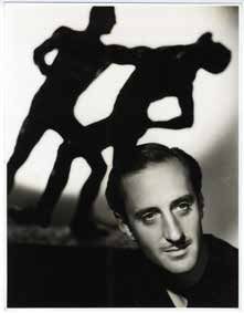 null Basil RATHBONE
Photo: SCHAFER
1 tirage argentique 26x35,5cm en très bon état.
Tampon...