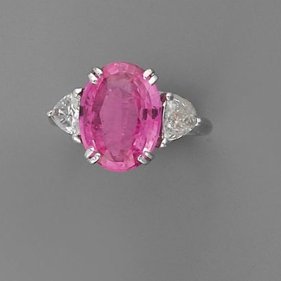 null Bague saphir rose (certificat - non chauffé) (5,57 ct) et diamants, en or