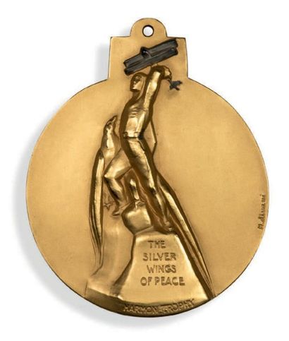 LIGUE INTERNATIONALE DES AVIATEURS Médaille d'Honneur.
en bronze doré et argenté...