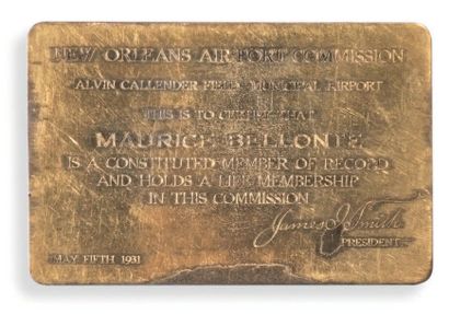 null Trois cartes de membre d'honneur offertes à Maurice Bellonte.
- Carte en métal...