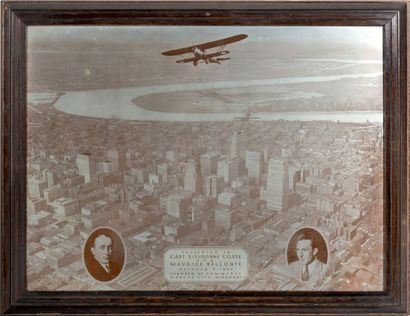 null Plaque d'héliogravure en cuivre représentant un panorama de Kansas City survolé...