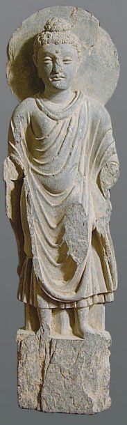 null ART GRECO-BOUDDHIQUE DU GANDHARA (Ier - Vème siècle) Statuette de Bouddha. En...