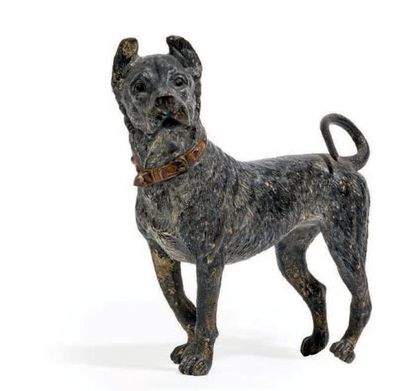 null Sujet en bronze polychrome représentant un chien.
Vienne, XIXe siècle.
H. 14...