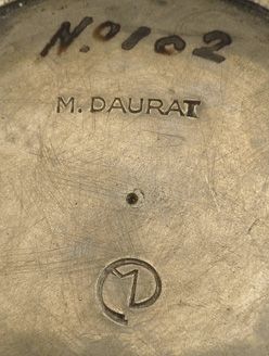 Maurice DAURAT (1880-1969) 
Pichet à panse bombée, bec pincé et anse en applique...