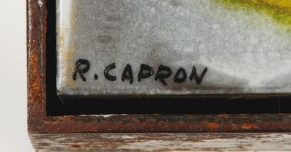 ROGER CAPRON (1922-2006) 
Table basse modèle “Planète” à plateau carré en carreaux...