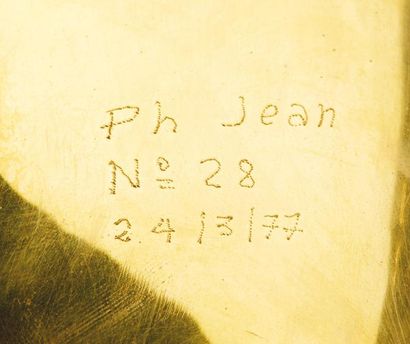 PHILIPPE JEAN (XXème) 
Sculpture de forme libreen bronze doré verni.
Signée “Ph Jean...