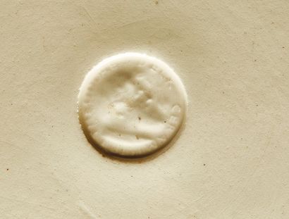 THEODORE DECK (1823-1891) & A.L. REGNIER, décor de Important plat circulaire en céramique...