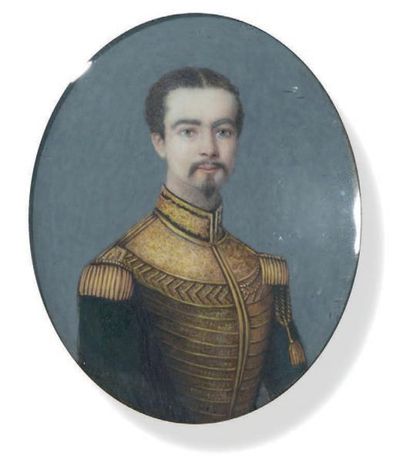 null Grand portrait miniature ovale peint d'un officier étranger, probablement italien....
