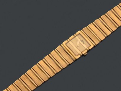 PIAGET Modèle Polo carrée
Montre bracelet de dame en or jaune 18K (750°/00), boitier...