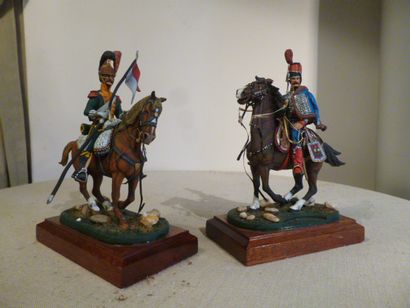 ANONYME Consulat et 1er Empire. France. 2 cavaliers: un officier du 10ème Régiment...