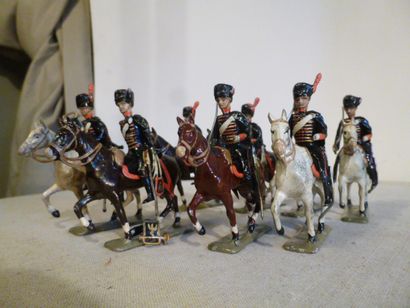 null 1er Empire. France. Artilleurs à cheval de la Garde. 8 cavaliers (dont 2 trompettes)....