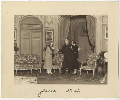 Sacha GUITRY La Jalousie
Rare ensemble de 8 photographies originales d'époque (1930...