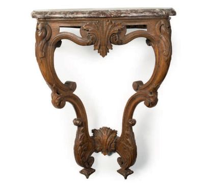 null Console en bois sculpté à décor de coquilles.
Dessus de marbre
Epoque Louis...