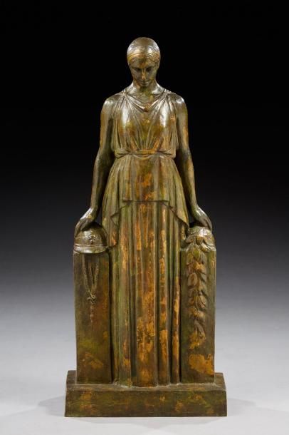 Henri-Augustin SOUBRICAS (1886-1942) Sculpture en bronze à patine verte et brune...