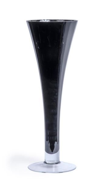 null Grand vase à col évase en verre et verre teinté noir
H. 63 cm