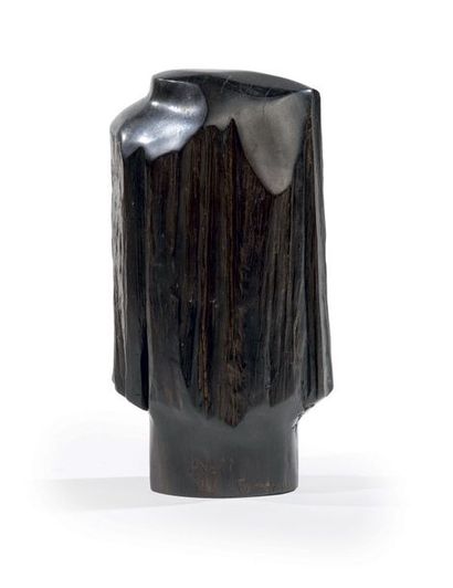 Alexandre NOLL (1890-1970) # Sculpture géométrique en taille directe sur ébène de...