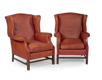 TRAVAIL DANOIS 1960 Paire de fauteuils «Wingback» entièrement recouverts d'un cuir...
