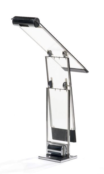 LIONEL LEBOVICI (1937-1998) # Lampe de table «Oblique Cristal à double bascule» à...