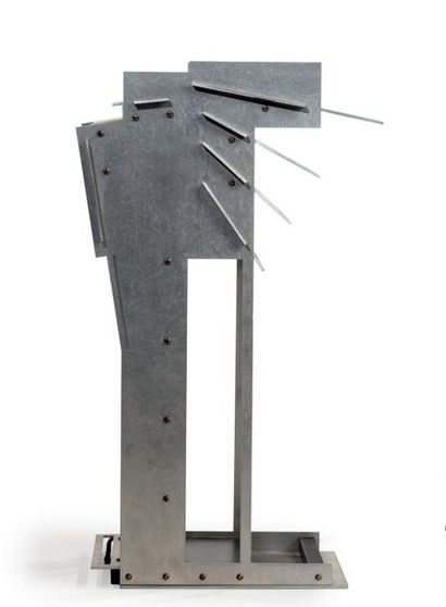JACQUES LE CHEVALLIER, dans le goût des modèles de # Lampe de table en lames d'aluminium.
Signée...