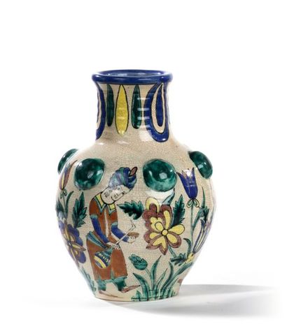 Edouard CAZAUX (1889-1974) Vase balustre en céramique émaillée polychrome à décor...